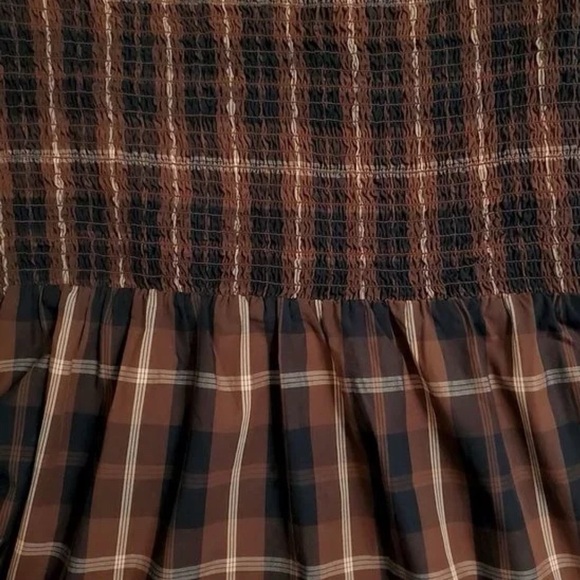 J.Crew Smocked puff-sleeve dress in Friday Plaid Size Medium Smocked Waist EUC - Picture 8 of 11